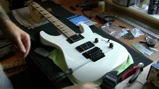 Jackson DK2M Dinky with Floyd Rose complete setup 03 [upl. by Angadreme]