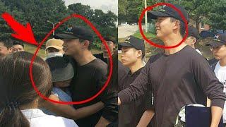 170904 Taecyeon mother last hug before entering the military Service 😫😫 After 2PM 9anniversary [upl. by Ainatnas]