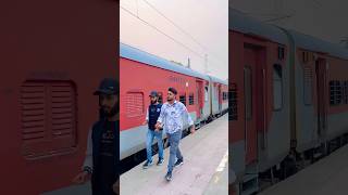 Railway Station Par Seat Ki Ladai shorts ytshorts youtubeshorts railway train railwaystation [upl. by Dysart]