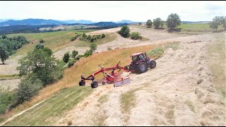 Andaineur Kuhn double rotor dans une parcelle morcelée et en pente [upl. by Anamuj]