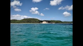 Moreton Bay  Sailing and approaching Moreton Island  Tangalooma [upl. by Magna]