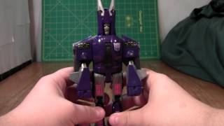 Transformers G1 Cyclonus Review toy [upl. by Hasina]