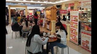 HARTONO MALL JOGJA FOOD COURT SAAT LIBURAN NATAL amp TAHUN BARU 2019 [upl. by Axela]