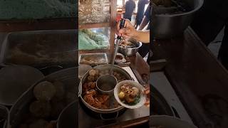 Kuliner Surabaya  Bakso Tetelan Pak Kam food streetfood traveling beef [upl. by Clareta985]