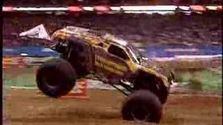 Monster Jam  Houston 2008  Maximum Destruction vs Grave Diggger Monster Truck [upl. by Ahsata958]