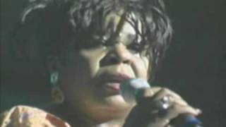 VANESSA BELL ARMSTRONG SINGING SOMETHING INSIDE SO STRONG [upl. by Breanne]