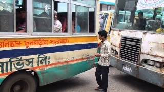 Dhaka city bus helper calling for passenger [upl. by Gayla577]