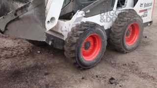 New  Bobcat Skid Steer S530  Behind The Levers [upl. by Natalie424]