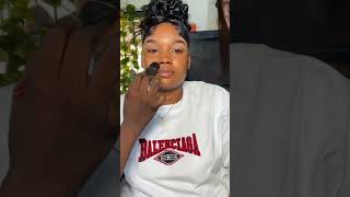 Let’s moisturize the skin viralvideo makeuptutorial makeuptricks [upl. by Obmar]