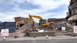 Blackpool Hacketts Hotel Demolition Update amp Two Bricks for Tea Boy [upl. by Dougall]