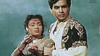 Khelo Raang Hamare Sang Video Song  Aan  Dilip Kumar amp Nimmi [upl. by Mauro]