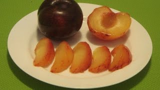 How to Eat Plum Fruit Red Plum [upl. by Sedicla143]