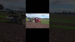 Favourite thing at the ploughing match Perkins engine IH475 internationalharvester IH caseih [upl. by Monahon]