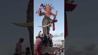 This is how they do visarjan mumbaiganpati visarjan ganpatibappa morya ganpatibappamorya [upl. by Notsirb]