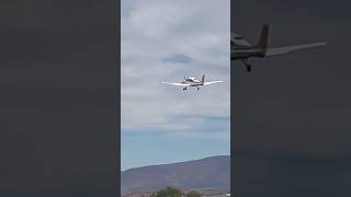 A cirrus SR20 departing the Cottonwood airport [upl. by Rebba186]