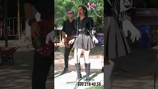 KARLY MC  FLOWERSOYE COMO VA viralvideo salsa musica viralshort musica fiesta baile amor [upl. by Isborne615]