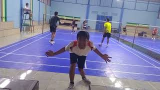 badminton pemula  😱😱😱 [upl. by Bodi]