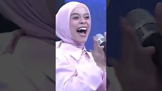 DEDE LESTI SUNGGUH TERPESONA MELIHAT PESERTA DUET PANGERAN DANGDUT fypシ゚viraldangdut [upl. by Valtin618]