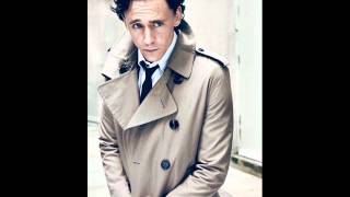 The Red Necklace  Read by Tom Hiddleston  CD 4 Track 11 [upl. by Nagear]