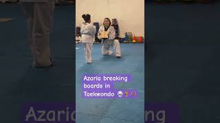 Azaria breaking boards in Taekwondo 🥋 🦶🏽🫶🏽 family taekwondo lifewithtruth [upl. by Jamel]