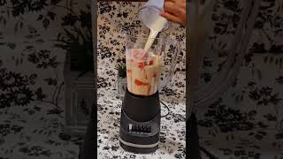 Healthy Delicious Papaya Smoothie youtubeshorts [upl. by Gilford]