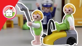 Playmobil Film deutsch  Ein ganz normaler Abend  Kinderserie  Familie Overbeck Familie Hauser [upl. by Ramedlav165]