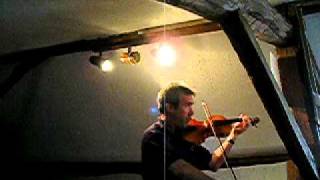 Gavotte en sol menor  gavotte G minor  violin  JS Bach [upl. by Zerdna]