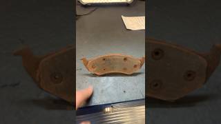 The difference between Riveted amp Bonded Brake Pads automobile mechanic foryou explore neon [upl. by Bohrer]