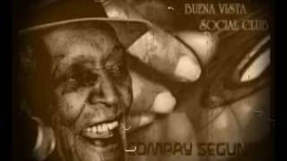 Buena Vista Social Club Compay Segundo  Amor Gigante [upl. by Relyk]