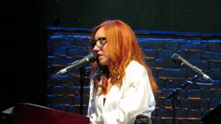 Tori Amos Amsterdam May 29th 2014 Frozen Madonna Cover [upl. by Adelind]