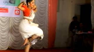 KALOLSAVAM 2014 FOLK DANCEHSS FIRST with A GRADE NEETHU KRISHNA [upl. by Flodnar]