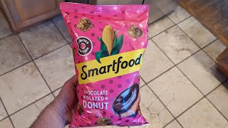 Trying Smartfood CHOCOLATE GLAZED DONUT Flavored Limited Edition Popcorn [upl. by Ettenav150]