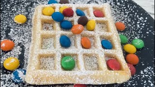 Basic Einfacher Waffelteig zum selber machen  Grund Rezept  Kochnoob [upl. by Aerdnwahs855]