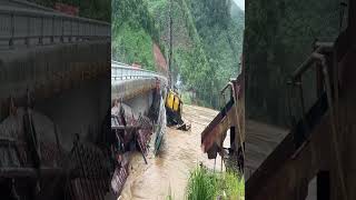 Abandoned barges collide with the bridge and sink [upl. by Allen]