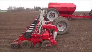 Horsch Maestro 3650 SW Sugarbeet version Denmark 2016 [upl. by Fasano]