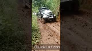 Pajero dakar main lumpur [upl. by Yzdnil]