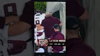 LeVeon Moss NASTY knee injury vs South Carolina gamecocks texasam texasamfootball aggies [upl. by Anaiv]