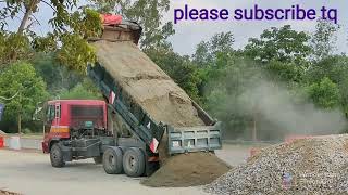 lori tanah dumper tipper tayar 10 buang batu dump truck lorry [upl. by Enailuj]