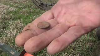 Metal detecting the park in Murfreesboro Arkansas population 1495 [upl. by Darraj]