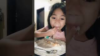 very good siya ang dami nakain  orianne roxie kidsvideo [upl. by Yobybab]