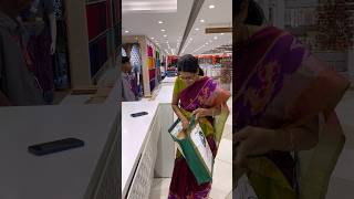 🥹அம்மா க்கு First Salary GIFT 🔥🎁 minivlog ytshorts diml shopping [upl. by Nabetse]