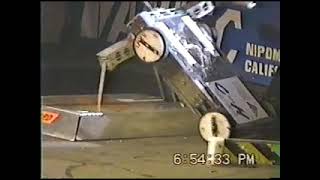 Robot Wars 1997 Heavyweight match Monster versus Biohazard [upl. by Atram876]