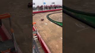 TRAXXAS Hoss 4x4vxl On The Track [upl. by Kinsley]