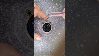 DIY wisiorek z żywicy 🐱 biżuteria handmade [upl. by Noreht]