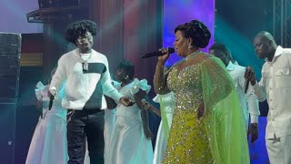 Kuami Eugene And Piesie Esther Makes History For The First Time😱🔥 At Flora Made By Grace Concert [upl. by Hctim704]