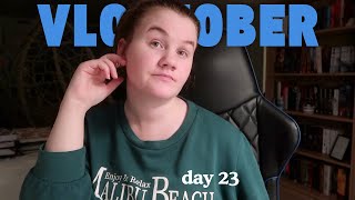 A package and just an ok book  Vlogtober day 23 [upl. by Ggerg]