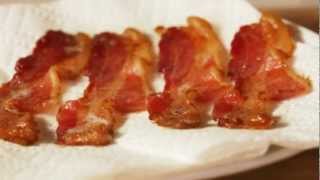 Easy Breakfast Recipe  How to Cook Crispy Bacon [upl. by Rotsen209]