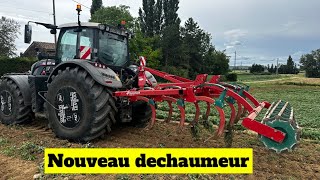 Nettoyage des bordures avec le nouveau dechaumeur KVERNELAND CLC PRO [upl. by Kolodgie]