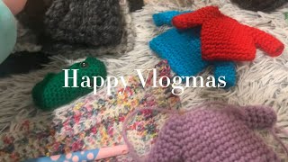 Day 1 Vlogmas New Patterns and a Pickle [upl. by Sucy]