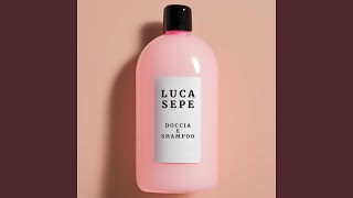 Doccia e shampoo [upl. by Ellerret]